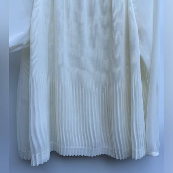 Ted Baker Lovina Bejeweled Accordion Pleated Long Sleeve Blouse Size 3 (US 8) - Picture 7 of 16